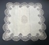 Cuadrante en lino italiano en beige con encaje de bolillos